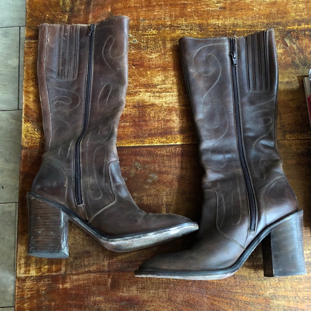 Beautiful Frye boots